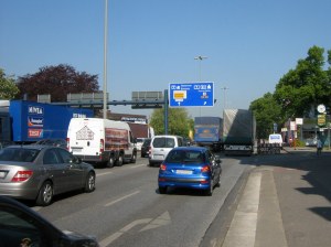 Kieler Straße in Stellingen kurz vor der A7